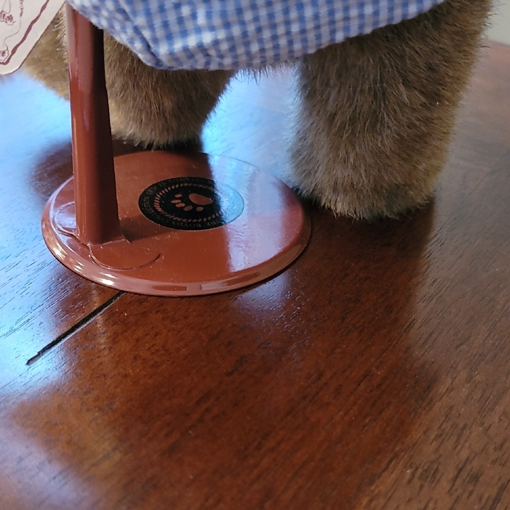 Little Debbie BOYDS bear collectible with stand. - Picture 4 of 5